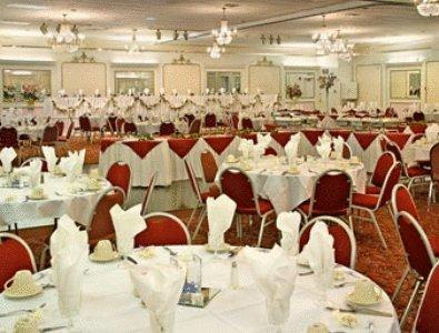 Days Inn Wauwatosa/Milwaukee Ресторант снимка