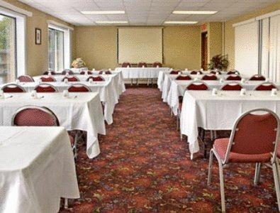 Days Inn Wauwatosa/Milwaukee Съоръжения снимка